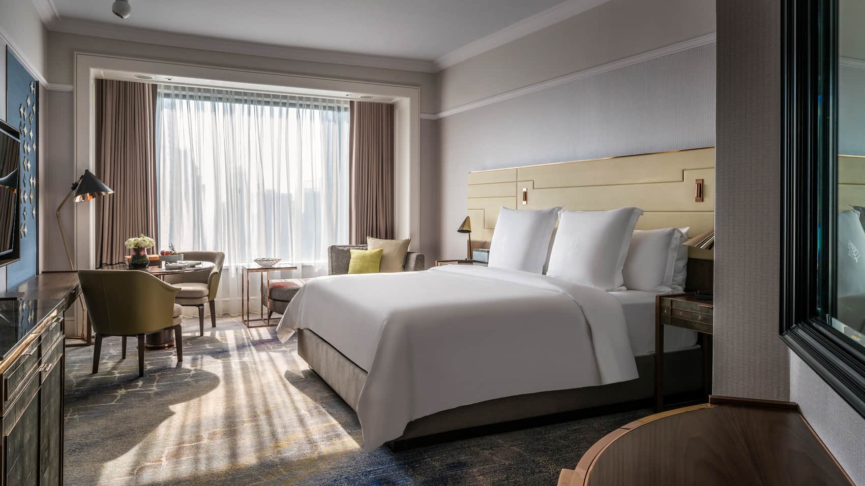 Four Seasons Hotel